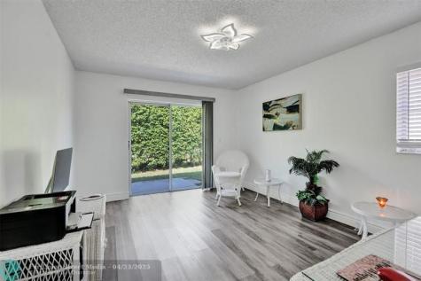 14711 Edna Way Delray Beach FL 33484