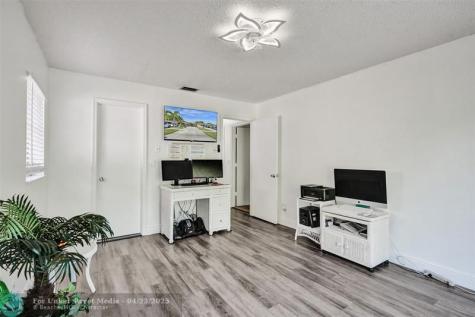 14711 Edna Way Delray Beach FL 33484