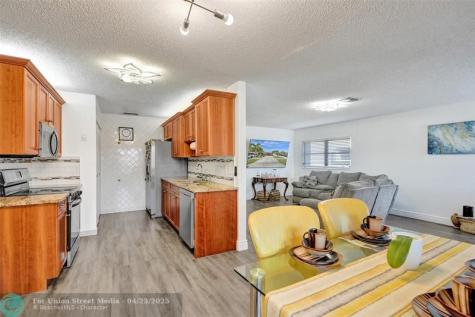 14711 Edna Way Delray Beach FL 33484