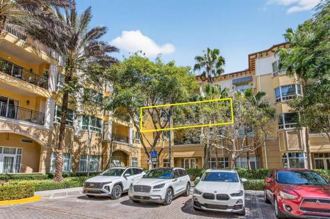16102 Emerald Estates Drive Weston FL 33331