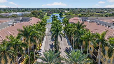 16102 Emerald Estates Drive Weston FL 33331