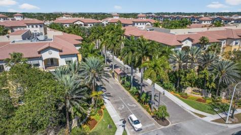 16102 Emerald Estates Drive Weston FL 33331