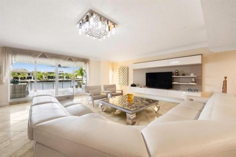 615 Bayshore Drive Fort Lauderdale FL 33304