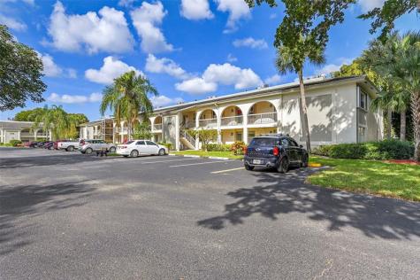 2701 Nassau Bend Coconut Creek FL 33066