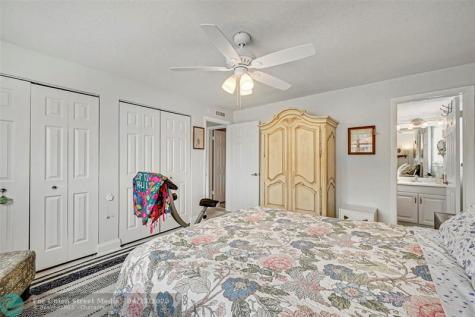 2715 NE 49th Street Fort Lauderdale FL 33308