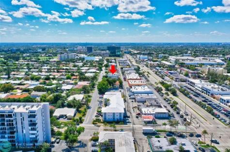 2715 NE 49th Street Fort Lauderdale FL 33308