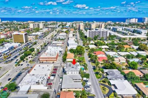 2715 NE 49th Street Fort Lauderdale FL 33308