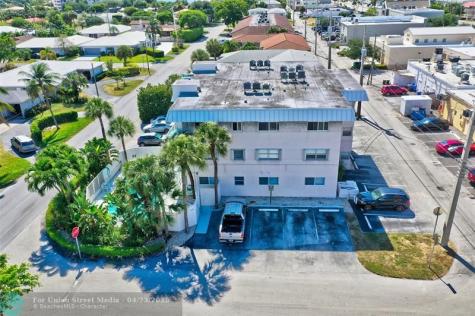 2715 NE 49th Street Fort Lauderdale FL 33308