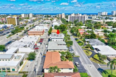 2715 NE 49th Street Fort Lauderdale FL 33308