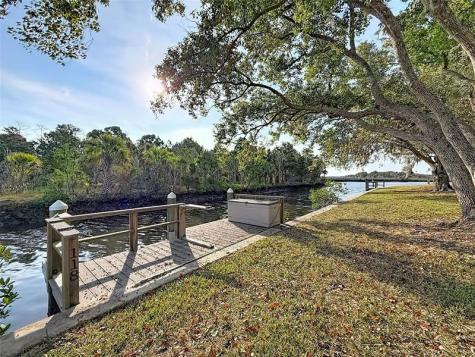 11603 W Bayshore Drive Crystal River FL 34429