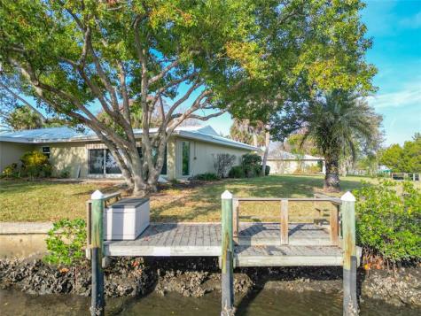 11603 W Bayshore Drive Crystal River FL 34429