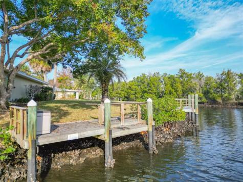 11603 W Bayshore Drive Crystal River FL 34429