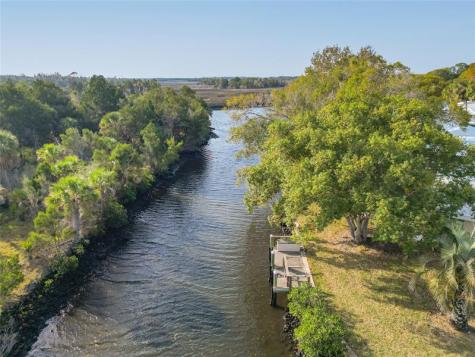 11603 W Bayshore Drive Crystal River FL 34429