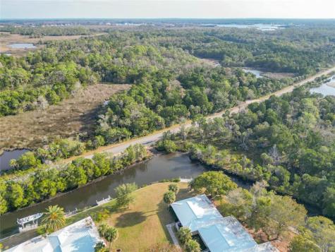 11603 W Bayshore Drive Crystal River FL 34429