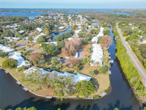 11603 W Bayshore Drive Crystal River FL 34429