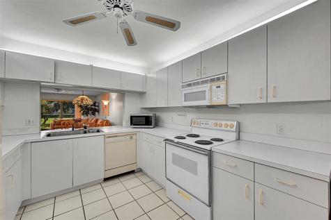 2560 NW 103rd Avenue Sunrise FL 33322