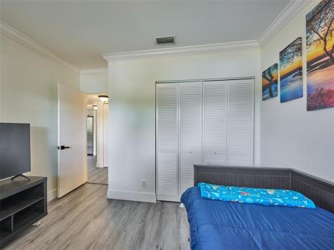 3870 NW 21st Court Coconut Creek FL 33066