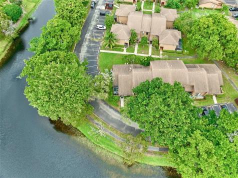 3870 NW 21st Court Coconut Creek FL 33066