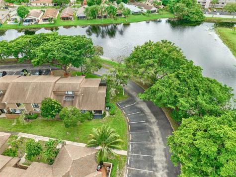 3870 NW 21st Court Coconut Creek FL 33066