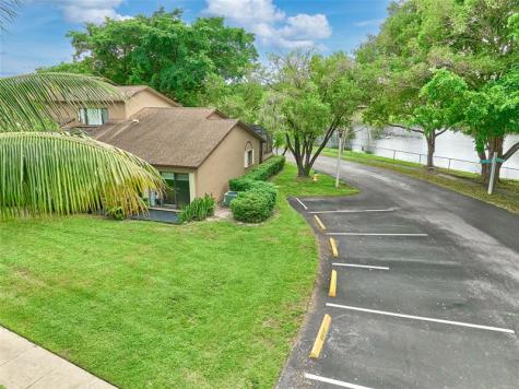 3870 NW 21st Court Coconut Creek FL 33066