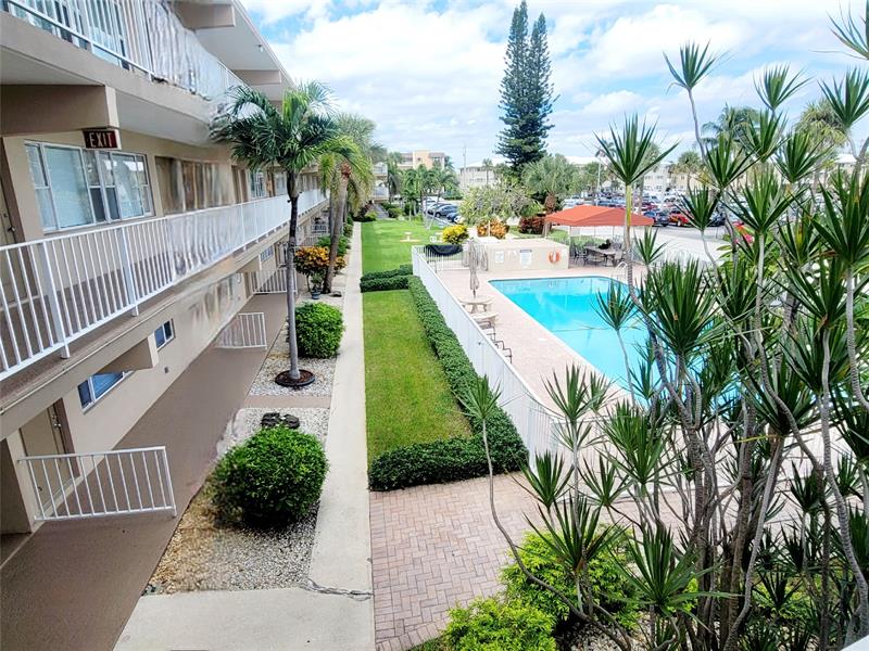 3200 NE 7th Court Pompano Beach FL 33062