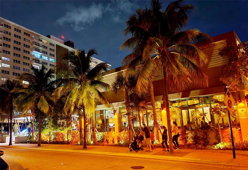 3200 NE 7th Court Pompano Beach FL 33062