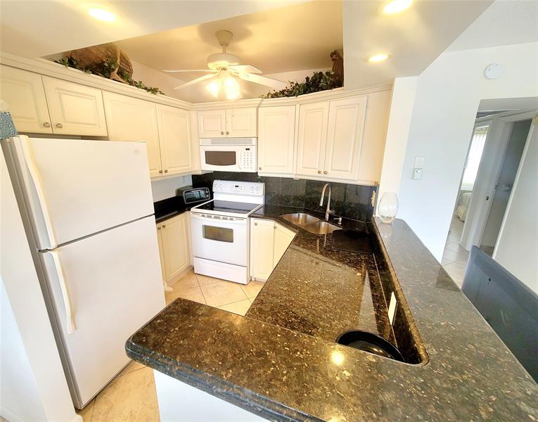 3200 NE 7th Court Pompano Beach FL 33062