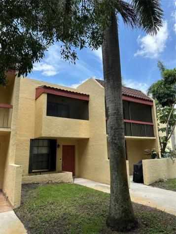 745 SE 1st Way Deerfield Beach FL 33441