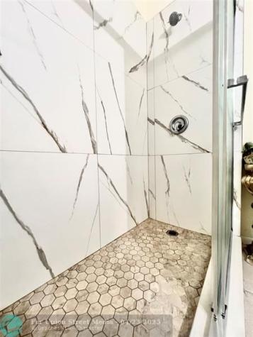 640 Cypress Club Way Deerfield Beach FL 33064