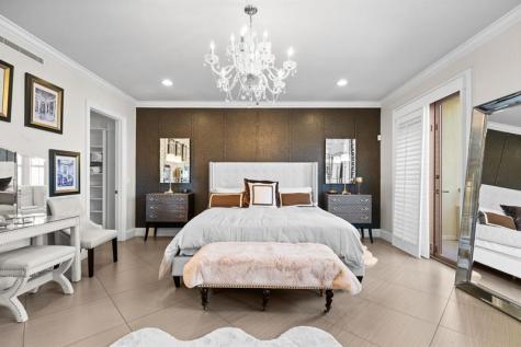 645 NE 17th Way Fort Lauderdale FL 33304