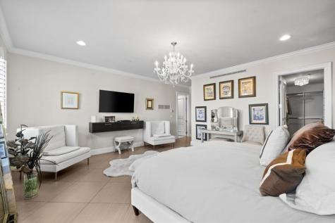 645 NE 17th Way Fort Lauderdale FL 33304