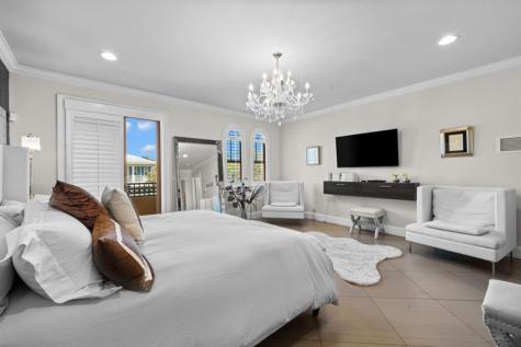 645 NE 17th Way Fort Lauderdale FL 33304