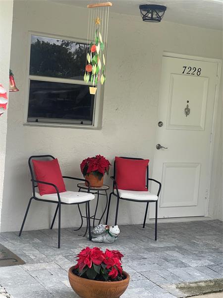 7228 W Oakridge Circle Lake Worth FL 33462