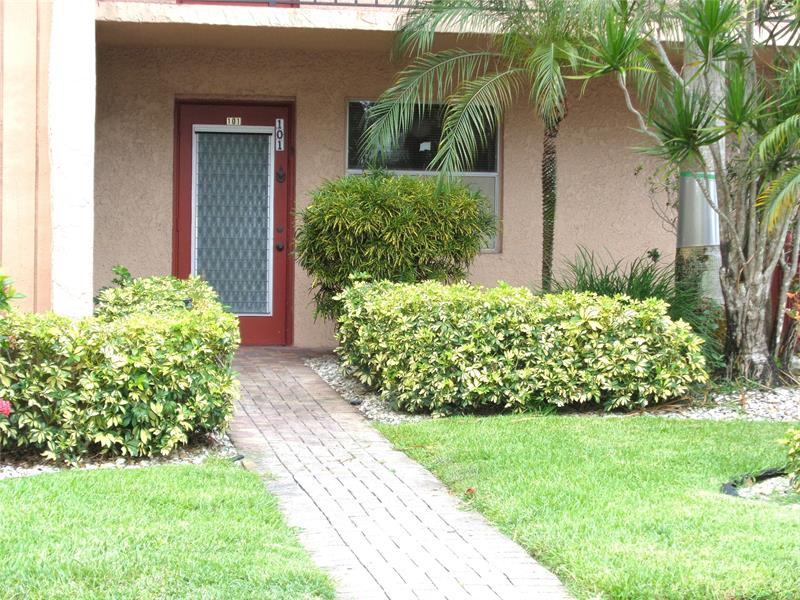 7320 Lake Circle Drive Margate FL 33063