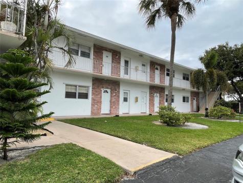 2851 E Golf Boulevard Pompano Beach FL 33064