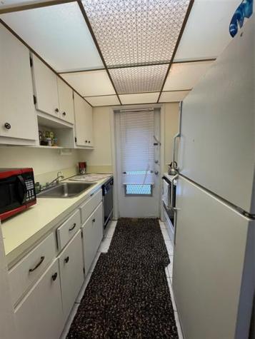 2851 E Golf Boulevard Pompano Beach FL 33064