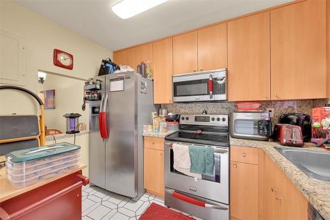 2811 N Pine Island Road Sunrise FL 33322
