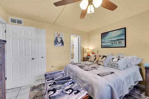 2811 N Pine Island Road Sunrise FL 33322