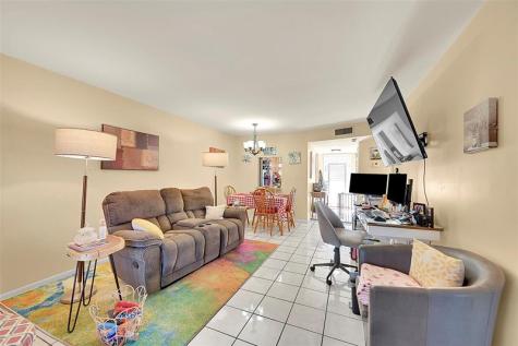 2811 N Pine Island Road Sunrise FL 33322