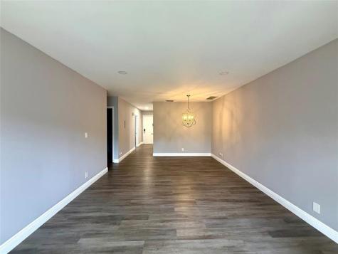 20862 Vinesta Circle Boca Raton FL 33433