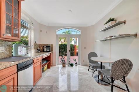 903 NE 17th Way Fort Lauderdale FL 33304