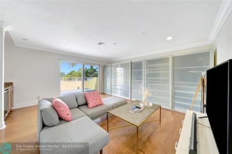 903 NE 17th Way Fort Lauderdale FL 33304