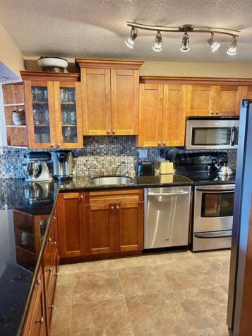 3180 NE 48th Court Lighthouse Point FL 33064