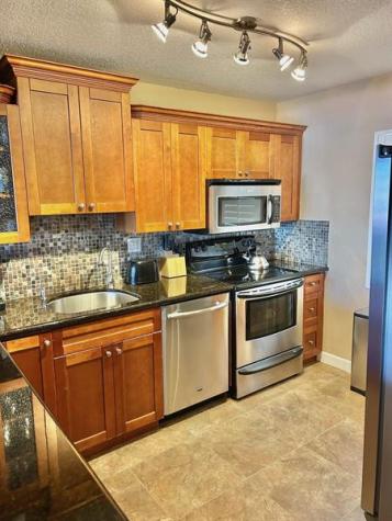 3180 NE 48th Court Lighthouse Point FL 33064