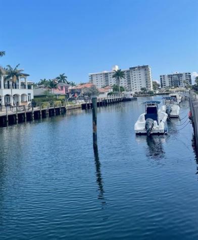 3180 NE 48th Court Lighthouse Point FL 33064