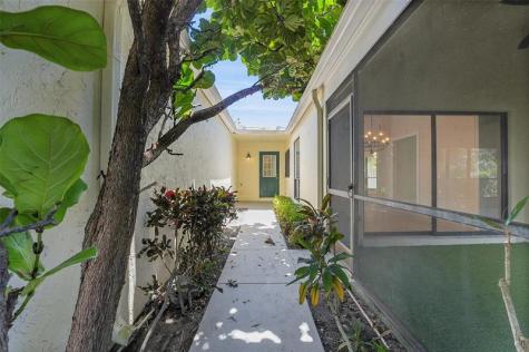 11457 Shady Oaks Lane North Palm Beach FL 33408