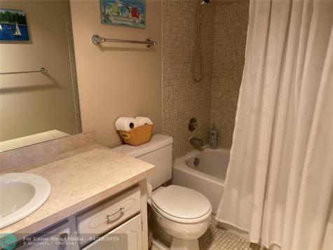 19 Ashby A Deerfield Beach FL 33442