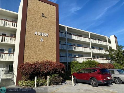 19 Ashby A Deerfield Beach FL 33442