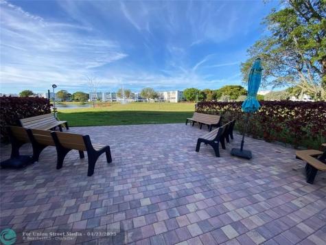 19 Ashby A Deerfield Beach FL 33442