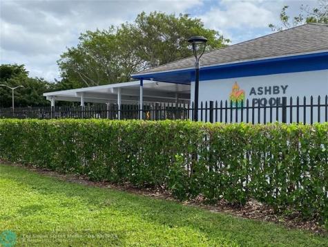 19 Ashby A Deerfield Beach FL 33442